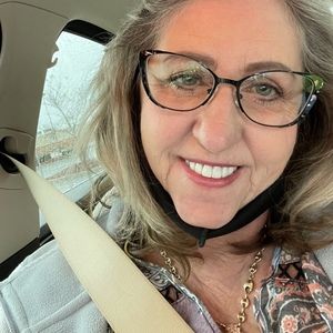 Meet your Posher, Rhonda